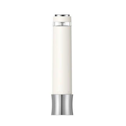 Recortadora facial TOUCHBeauty DUO con el cabezal de afeitado montado